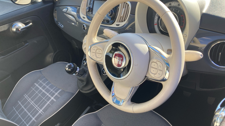 Fiat 500 1.2 Lounge 3dr Petrol Hatchback